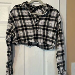 Cropped plaid button up shirt